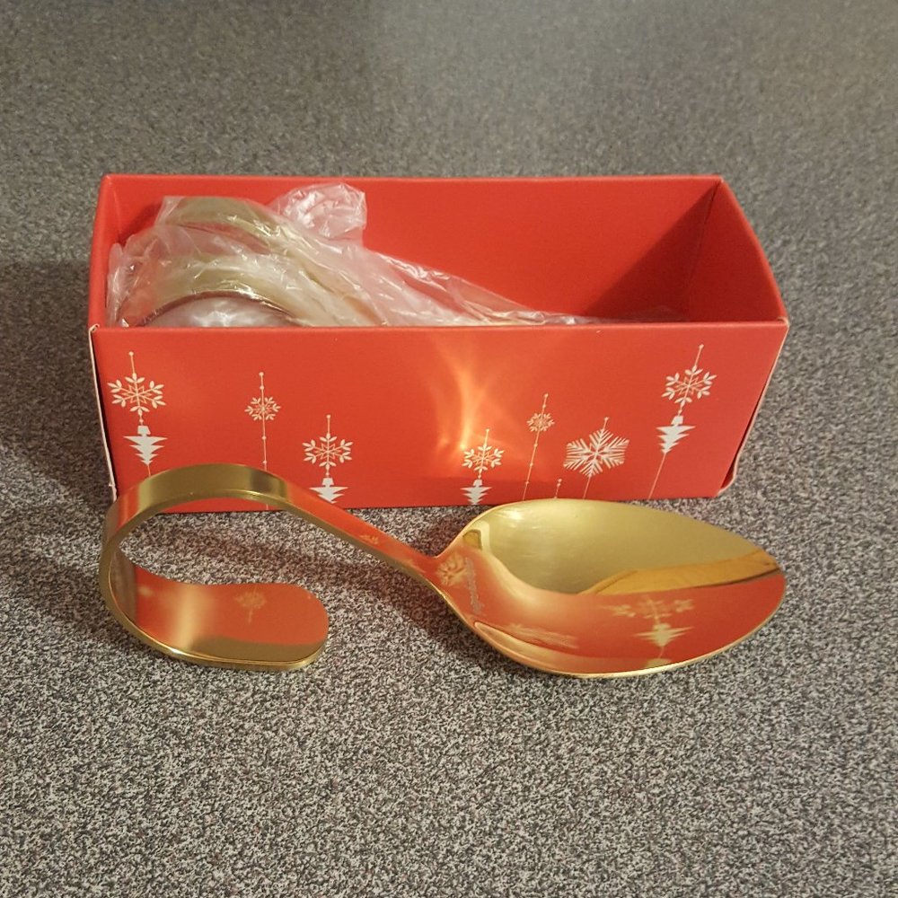 Set of 4 Faux Gold Curved Spoons NIB
